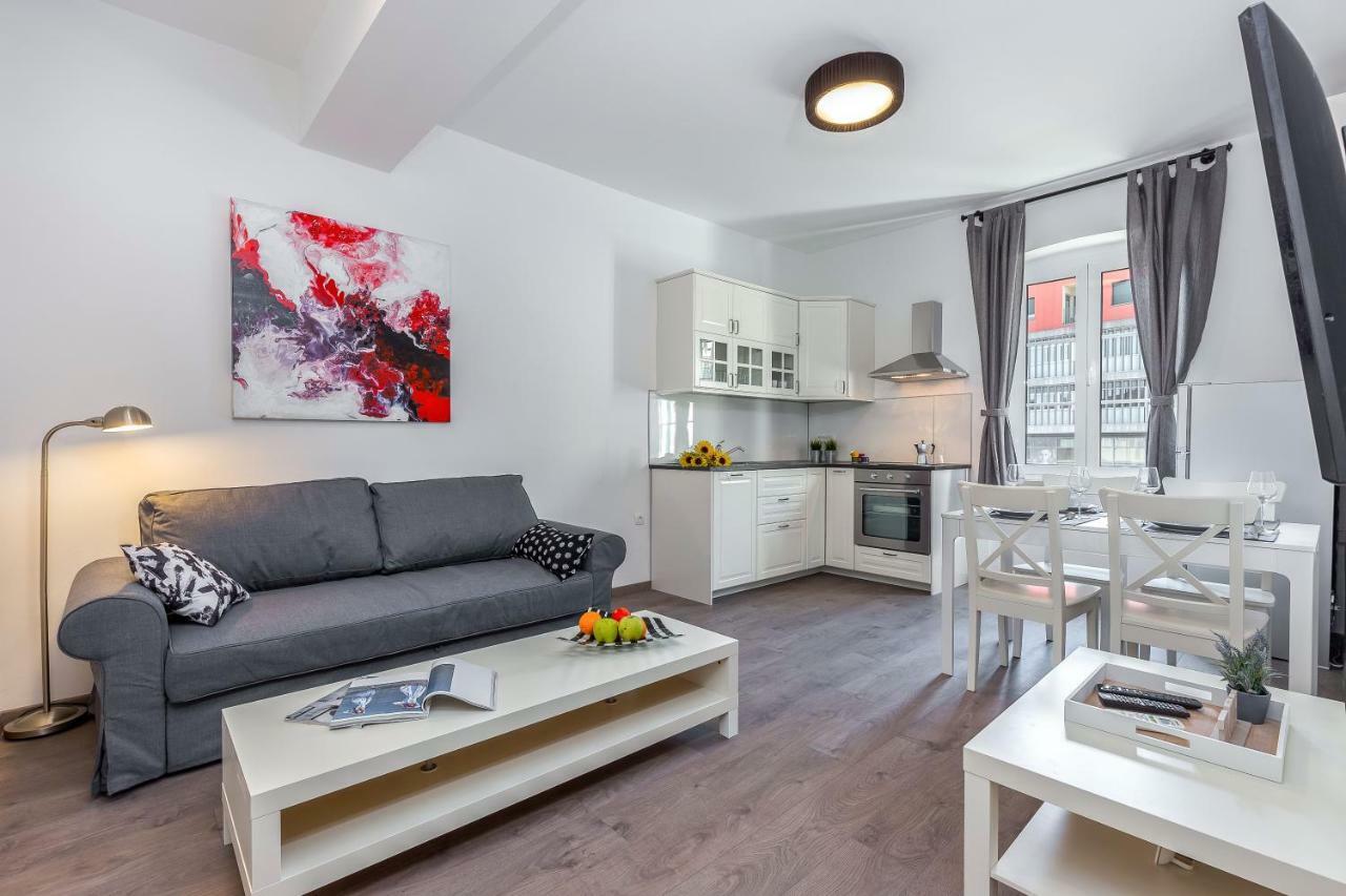 Stay In Rijeka Zewnętrze zdjęcie